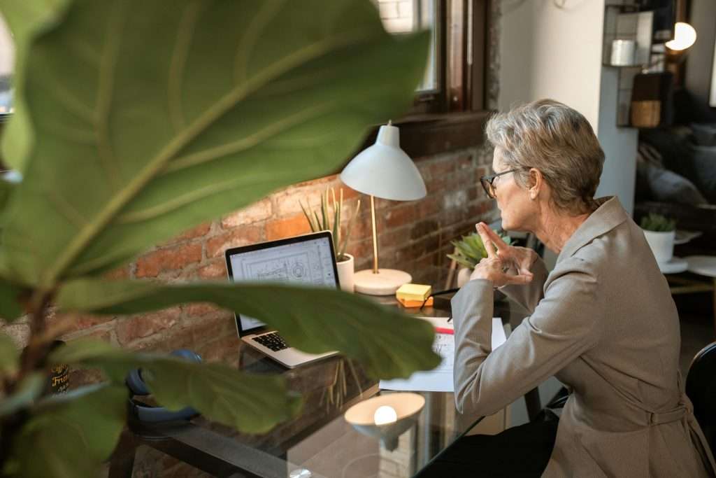 subsidio para mayores de 52 años