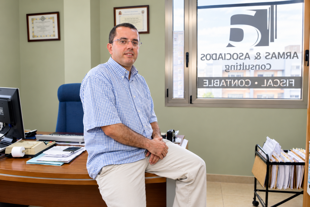asesoria en fuerteventura armas y asociados